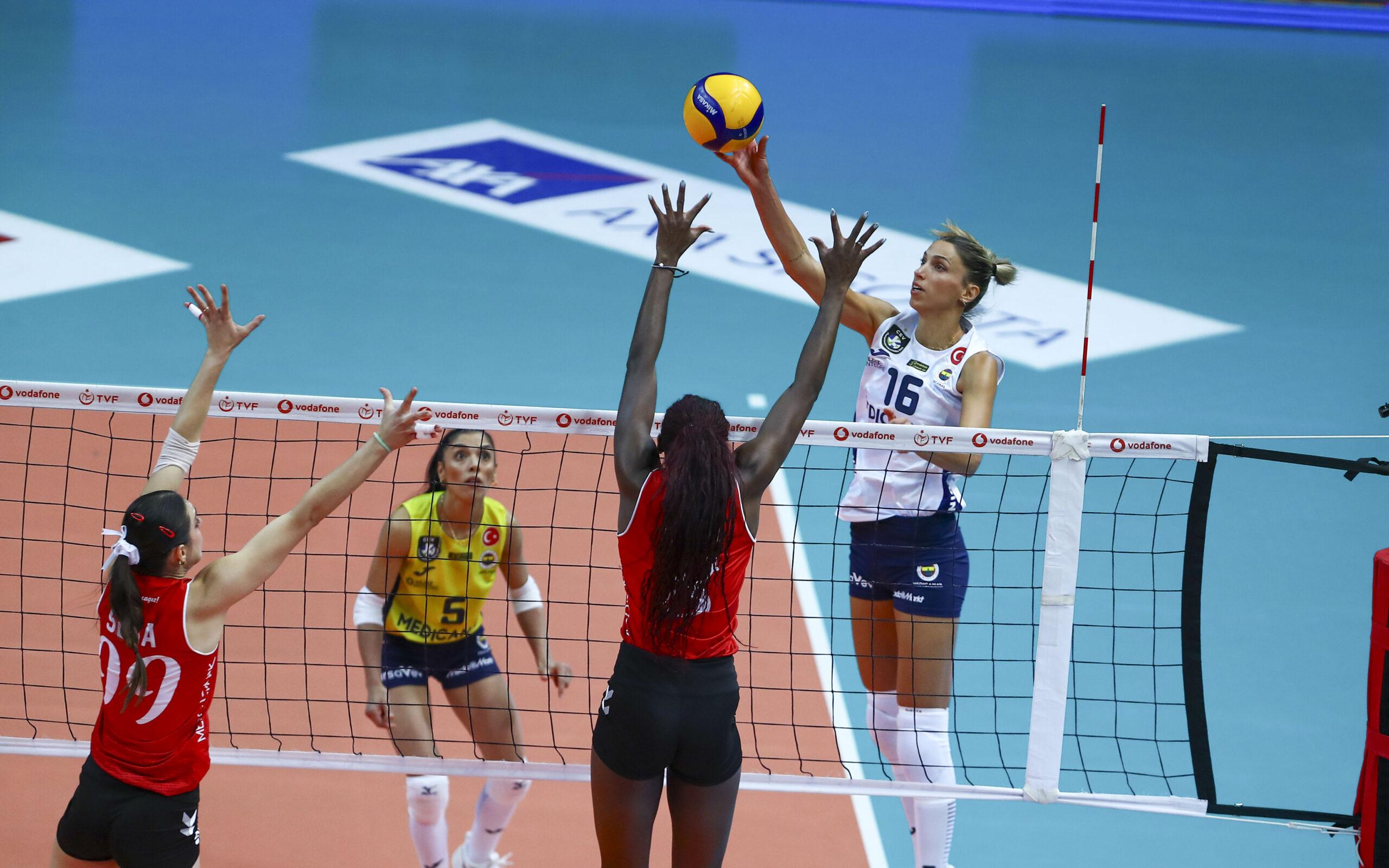 Voleybol Terimleri: Oyununu Geliştirmek İçin Bilmeniz Gerekenler